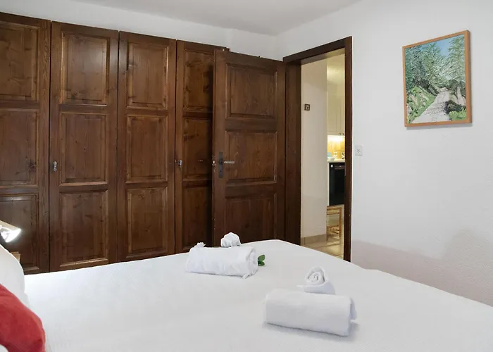 Centaure B Rs 2 By Interhome Apartman Ovronnaz
